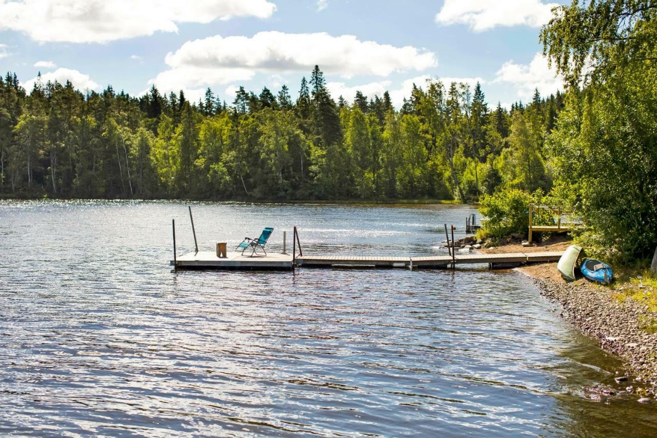 Holiday Lakefront House Villa Bjorkoby Exterior photo